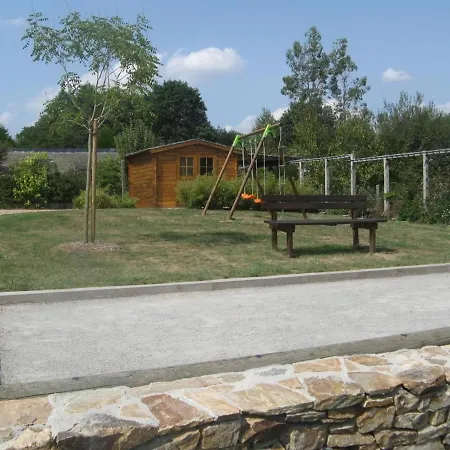 Familial Au Calme Avec Etang Prive, Proche Nantes, Jardin, Activites, Et Acces Pmr - Fr-1-306-961 Feriehus