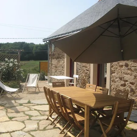 Familial Au Calme Avec Etang Prive, Proche Nantes, Jardin, Activites, Et Acces Pmr - Fr-1-306-961 Vakantiehuis